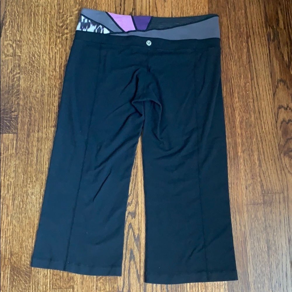 Lululemon reversible Capri leggings